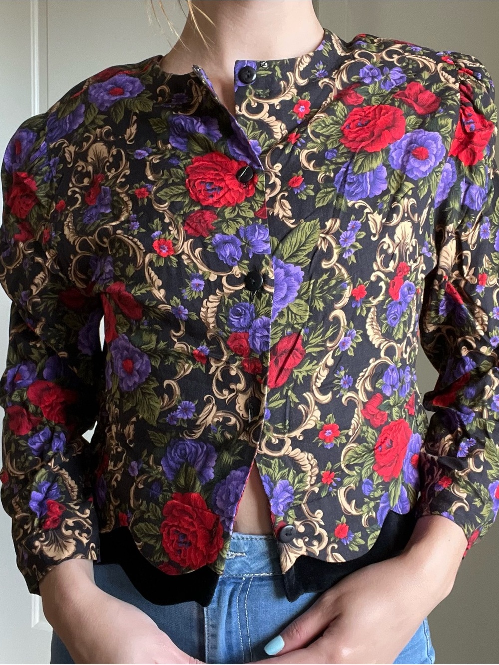 80s Floral Print blouse shoulder pads - Black with Red & Purple Flowers